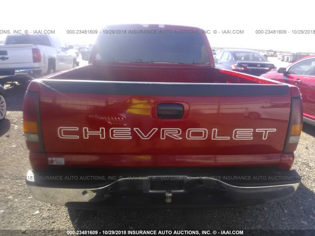 1GCEC14W62Z204298 - 2002 CHEVROLET SILVERADO C1500 RED photo 8