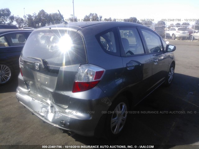 JHMGE8H33BC025598 - 2011 HONDA FIT GRAY photo 4