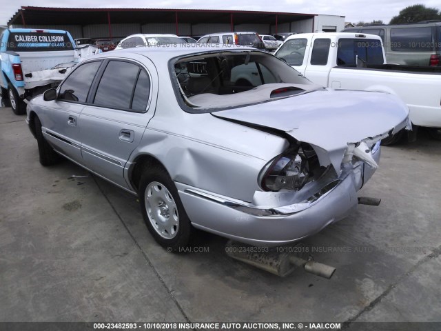 1LNFM97V4WY625401 - 1998 LINCOLN CONTINENTAL  SILVER photo 3