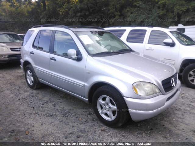 4JGAB54E21A243771 - 2001 MERCEDES-BENZ ML 320 SILVER photo 1