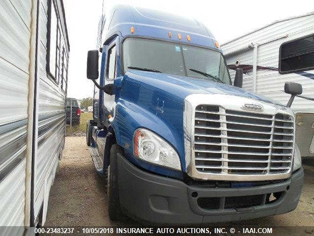 1FUJGLDR2BSBA7981 - 2011 FREIGHTLINER CASCADIA 125  BLUE photo 1