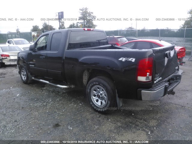 1GTR2UEA5BZ145978 - 2011 GMC SIERRA K1500 SL BLACK photo 3