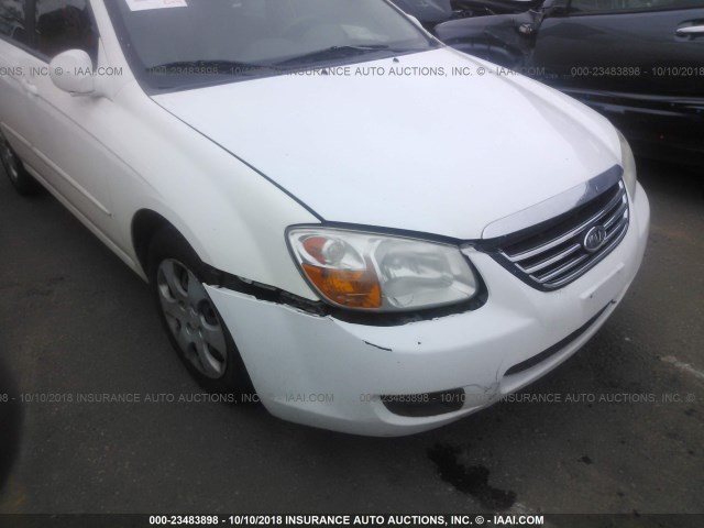 KNAFE121875401006 - 2007 KIA SPECTRA EX/LX WHITE photo 6