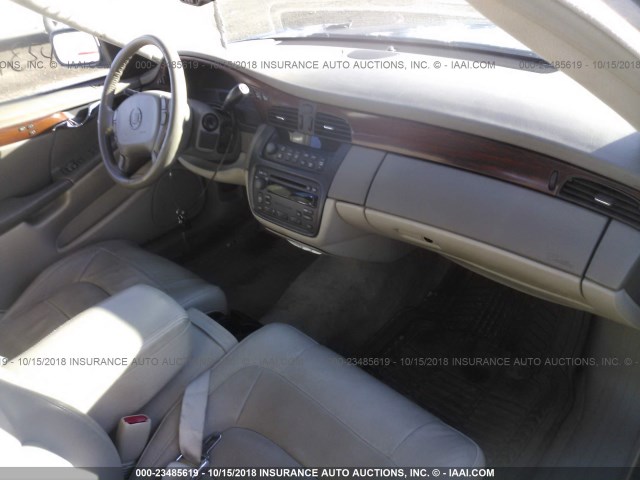 1G6KD54Y35U223033 - 2005 CADILLAC DEVILLE GRAY photo 5