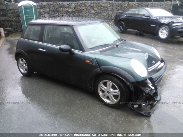 WMWRC33576TJ78175 - 2006 MINI COOPER GREEN photo 1