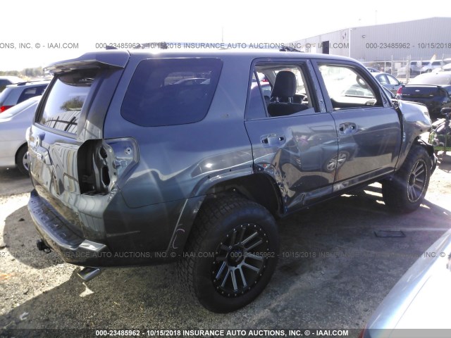 JTEBU5JR2G5330819 - 2016 TOYOTA 4RUNNER SR5 PREM/LTDL/TRAIL/TRD GRAY photo 4