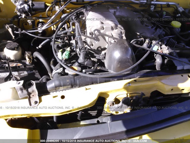 1N6MD29Y42C329485 - 2002 NISSAN FRONTIER CREW CAB SC YELLOW photo 10