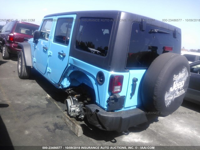 1C4BJWDG4HL716426 - 2017 JEEP WRANGLER UNLIMITE SPORT Light Blue photo 3