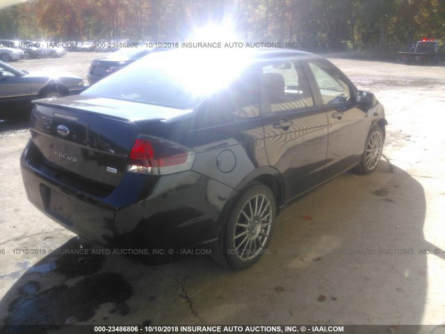 1FAHP3GN0AW131290 - 2010 FORD FOCUS SES BLACK photo 4