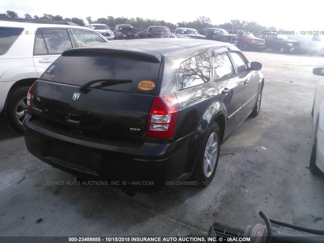 2D4FV47V16H462644 - 2006 DODGE MAGNUM SXT BLACK photo 4