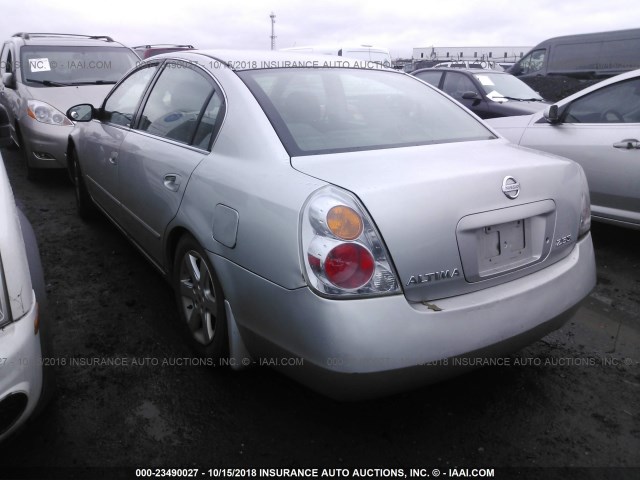 1N4AL11D32C265201 - 2002 NISSAN ALTIMA S/SL SILVER photo 3