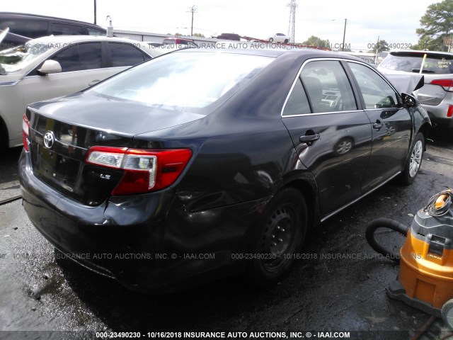 4T1BF1FK8CU127027 - 2012 TOYOTA CAMRY SE/LE/XLE 蓝色 照片 4