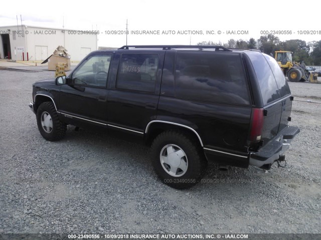 1GNEK13R4VJ301394 - 1997 CHEVROLET TAHOE K1500 BLACK photo 3