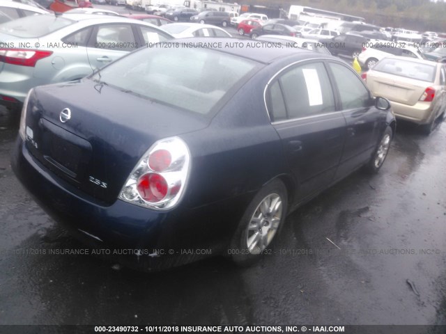 1N4AL11D05C310650 - 2005 NISSAN ALTIMA S/SL BLUE photo 4