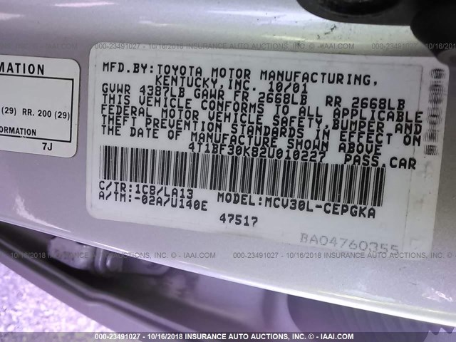 4T1BF30K82U010227 - 2002 TOYOTA CAMRY LE/XLE/SE SILVER photo 9