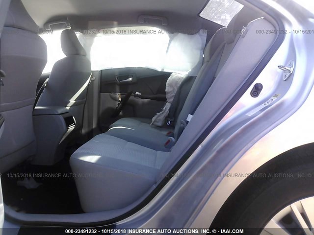 4T4BF1FK1CR171733 - 2012 TOYOTA CAMRY SE/LE/XLE ვერცხლისფერი ფოტო 8