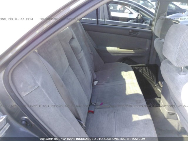 4T1BE32K52U515478 - 2002 TOYOTA CAMRY LE/XLE/SE GOLD photo 8