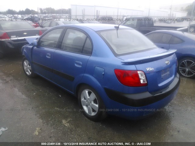 KNADE223596535953 - 2009 KIA RIO LX/SX BLUE photo 3