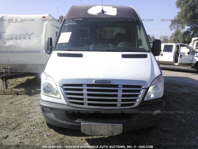 WDYPE8CC4D5746842 - 2013 FREIGHTLINER 2500 SPRINTER 2500 WHITE photo 7