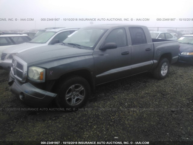 1D7HE28K47S208540 - 2007 DODGE DAKOTA QUAD/ST GRAY photo 2