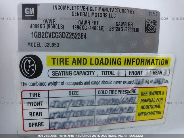 1GB2CVCG3DZ252384 - 2013 CHEVROLET SILVERADO C2500 HEAVY DUTY WHITE photo 9