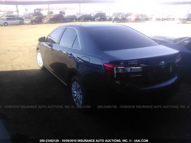 4T4BF1FK9ER345082 - 2014 TOYOTA CAMRY L/SE/LE/XLE Mavi foto 3