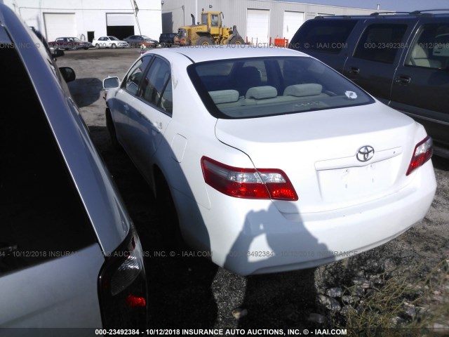 4T4BE46K59R088965 - 2009 TOYOTA CAMRY SE/LE/XLE WHITE photo 3