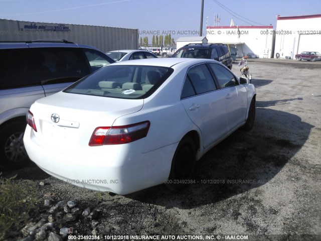 4T4BE46K59R088965 - 2009 TOYOTA CAMRY SE/LE/XLE WHITE photo 4