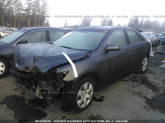 4T4BE46K89R139309 - 2009 TOYOTA CAMRY SE/LE/XLE GRAY photo 2