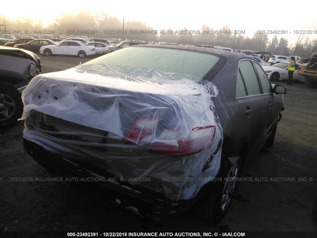 4T4BE46K89R139309 - 2009 TOYOTA CAMRY SE/LE/XLE GRAY photo 4