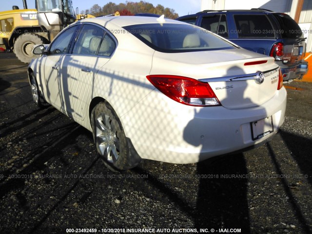 2G4GS5EV6D9220454 - 2013 BUICK REGAL PREMIUM WHITE photo 3