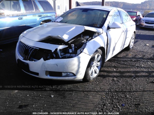 2G4GS5EV6D9220454 - 2013 BUICK REGAL PREMIUM WHITE photo 6