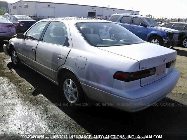 4T1BG28K0WU229099 - 1998 TOYOTA CAMRY CE/LE/XLE Unknown photo 3
