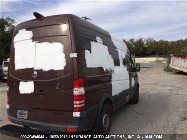 WDYPE7CCXE5888897 - 2014 FREIGHTLINER 2500 SPRINTER 2500 WHITE photo 4