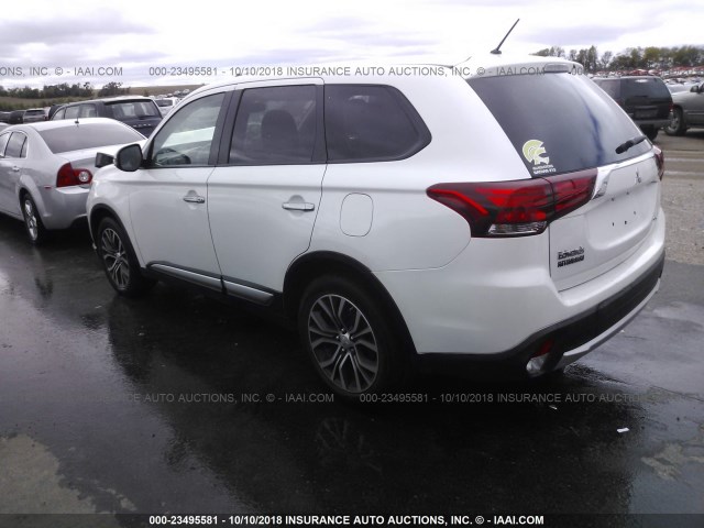 JA4AD3A39GZ060068 - 2016 MITSUBISHI OUTLANDER SE/SEL WHITE photo 3