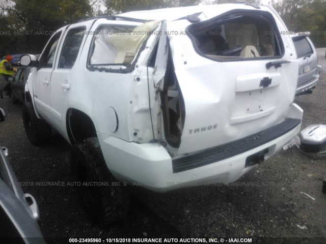 1GNFK23069R160220 - 2009 CHEVROLET TAHOE K1500 LT WHITE photo 3