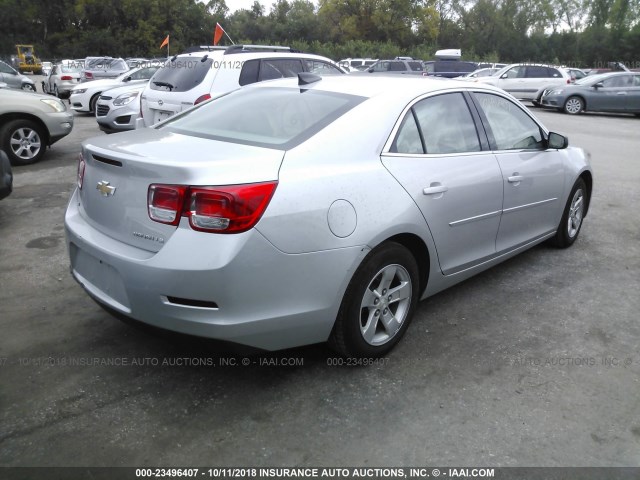 1G11B5SLXFF240089 - 2015 CHEVROLET MALIBU LS 银色 照片 4