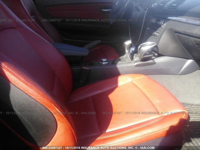 WBAUC73578VF22289 - 2008 BMW 135 I ORANGE photo 5