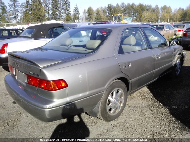 4T1BF22K9YU108828 - 2000 TOYOTA CAMRY LE/XLE BEIGE photo 4