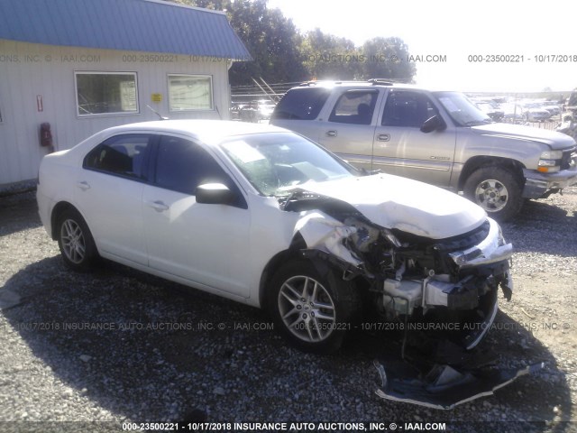 3FAHP0GA7AR255376 - 2010 FORD FUSION S WHITE photo 1