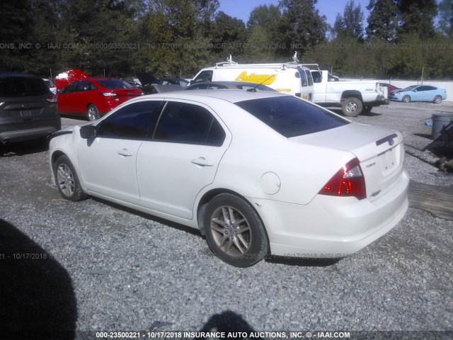 3FAHP0GA7AR255376 - 2010 FORD FUSION S WHITE photo 3