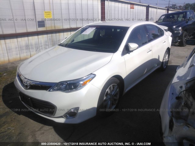 4T1BK1EB8FU162541 - 2015 TOYOTA AVALON XLE/PREMIUM/TOURING/LTD WHITE photo 2