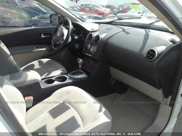 JN8AS5MT2CW278856 - 2012 NISSAN ROGUE S/SV WHITE photo 5