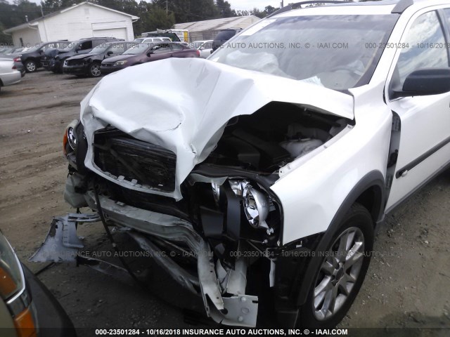 YV1CZ91H041054372 - 2004 VOLVO XC90 T6 WHITE photo 6