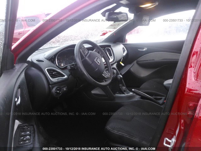 1C3CDFBB0GD680394 - 2016 DODGE DART SXT RED photo 5