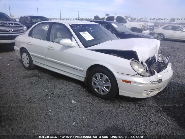 KMHWF25S74A065096 - 2004 HYUNDAI SONATA GL WHITE photo 1