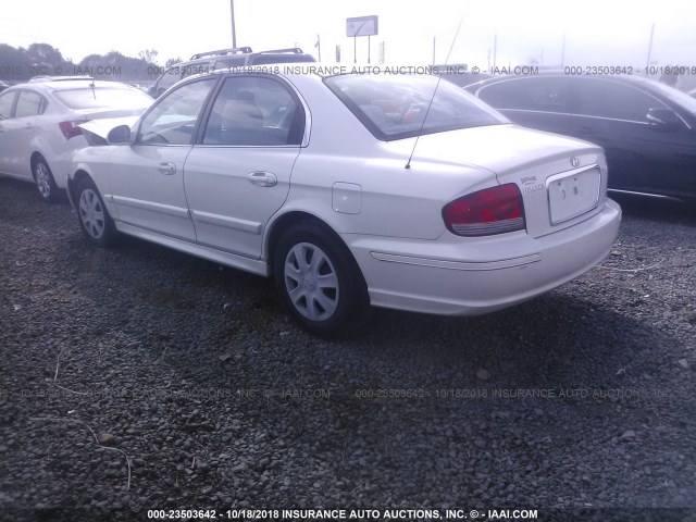 KMHWF25S74A065096 - 2004 HYUNDAI SONATA GL WHITE photo 3