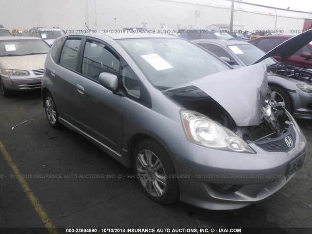 JHMGE8G40AS016419 - 2010 HONDA FIT SPORT SILVER photo 1