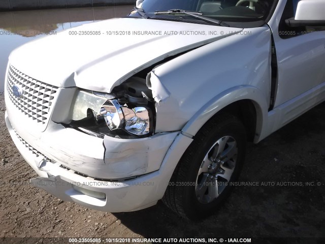 1FMFU19566LA82368 - 2006 FORD EXPEDITION LIMITED WHITE photo 6