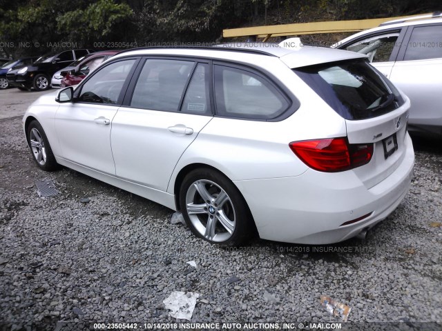 WBA3K5C57EF776445 - 2014 BMW 328 D/XDRIVE WHITE photo 3